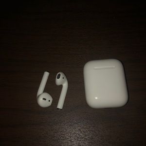 Apple AirPods